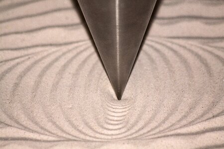 Vibration frequency pendulum vibrations sand photo