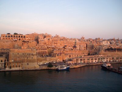 Port port city valletta