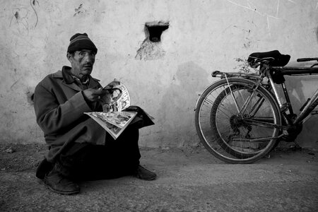 Bicycle newspaper brass photo