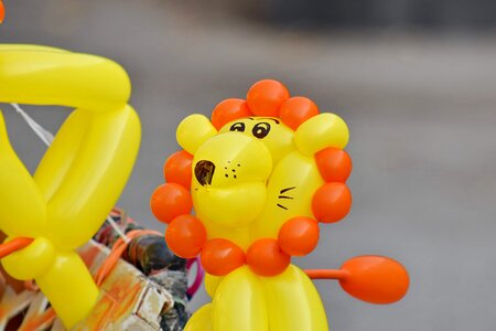 Balloon helium lion photo