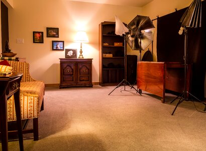 Umbrella reflectors carpet table photo