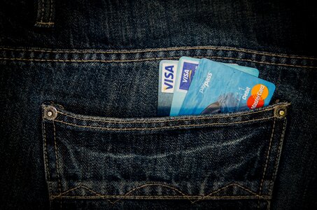 Pocket jeans visa photo