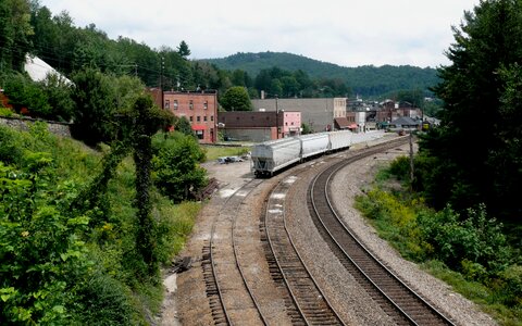 Railroad tracks and train station in Spruce Pine