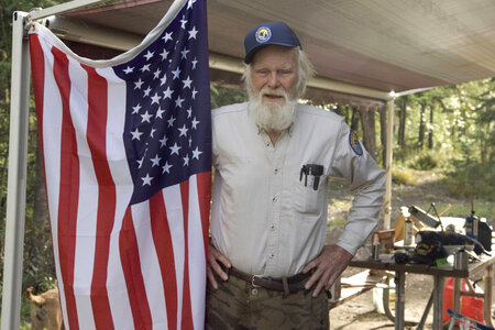 U.S. Fish and Wildlife Service volunteer-1 photo