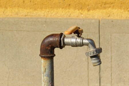 Oxidized gland pipes