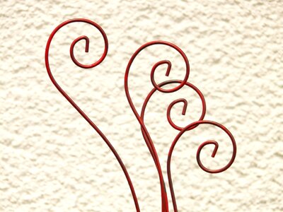 Metal bent snail