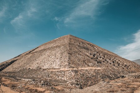 Pyramid Of The Sun photo