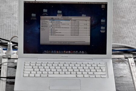 Apple Computer laptop computer music