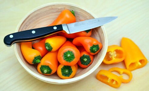 Bell Pepper bowl knife photo