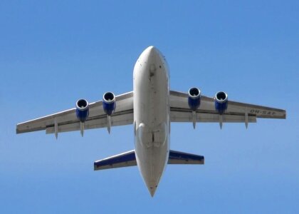 Airplane takeoff viola photo