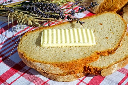 Bread breakfast calorie