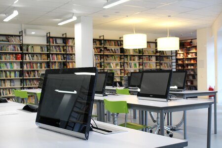 Library table room