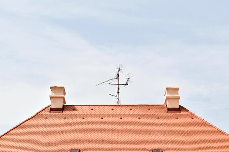 Antenna architectural style chimney