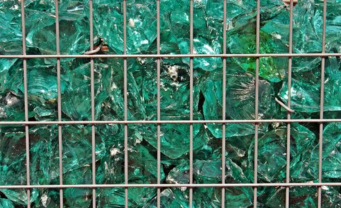 Crystal dark green green