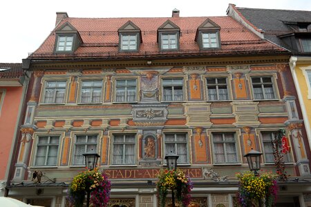 Haeuserfassde painted city pharmacy