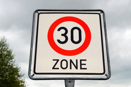 Limited traffic zone caution speed limitation
