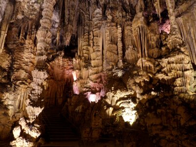 Stalagmites stalactite cave lighting photo