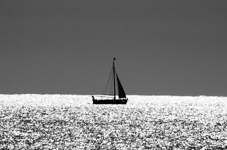 Sea nature vessel