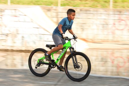 Fast bike running