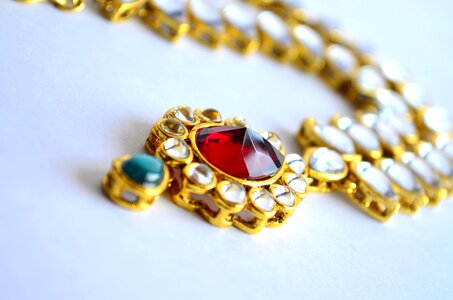 Accessory art brilliant
