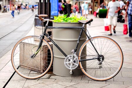 Bicycle people street