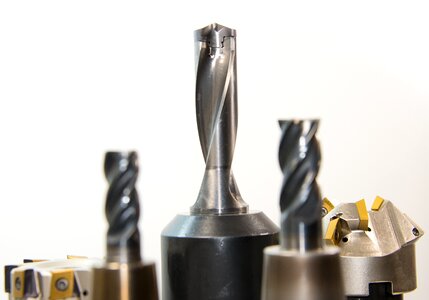 Drilling cutting edge sharp