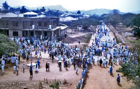 Amount nigeria overlooking