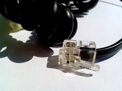 Cable connector phone