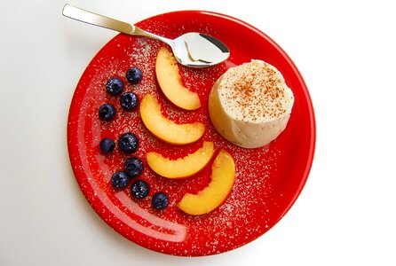 Cream blueberries peach