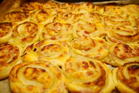 Calories hearty puff pastry
