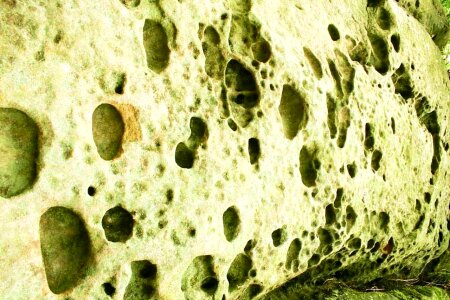 Mare rock underwater