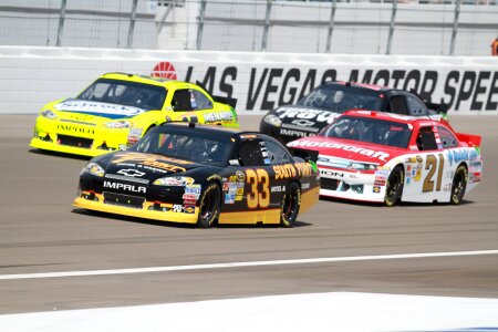 Vegas motor racing photo