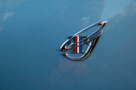 Emblem classic car design photo