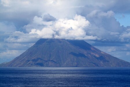 Italy hot sulfur photo