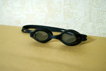 1 Goggles