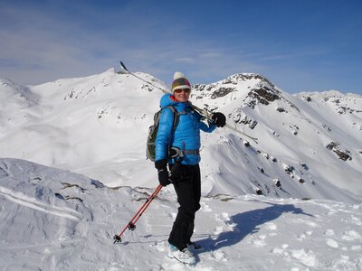 Backcountry skiiing ski touring skitouren goers photo