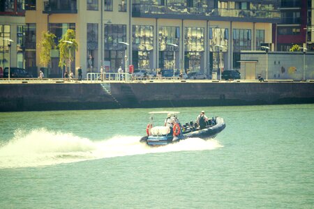 Speedboat photo