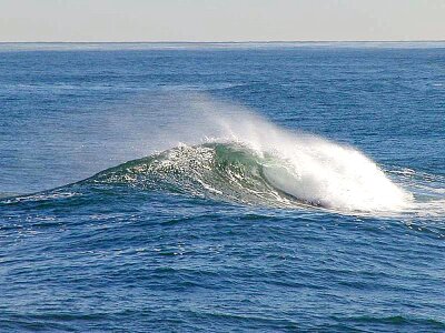 Ocean water waves