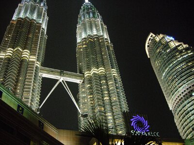 Night klcc petronas kl photo