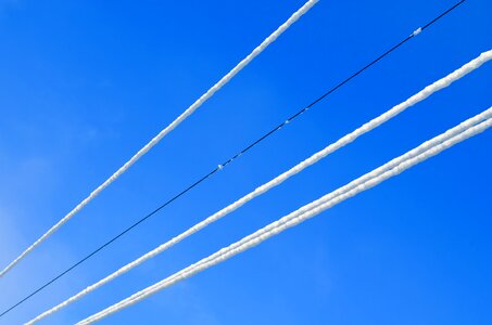 Wires snow snowed