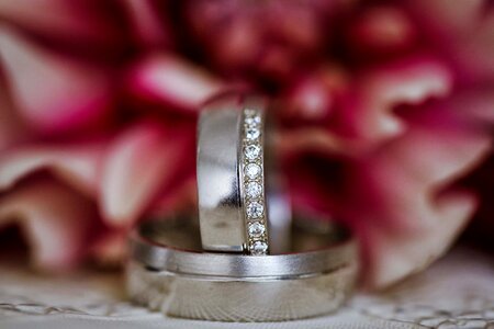 Wedding Ring platinum jewel photo
