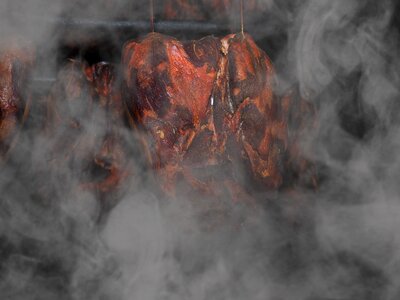 Smoke eat food