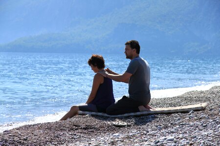 Beach drum couple