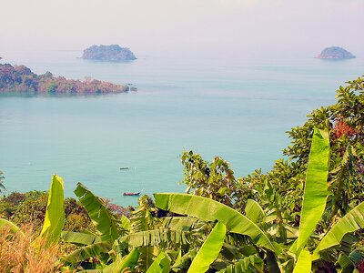 Island thailand ko chang photo