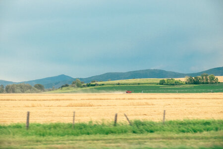 3 Montana, Outside Bozeman