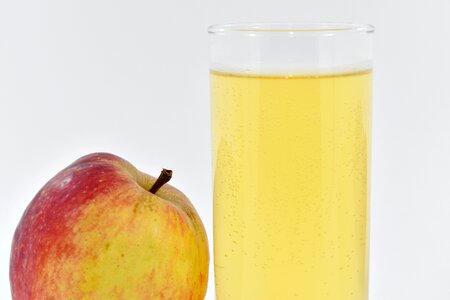 Apple beverage cider