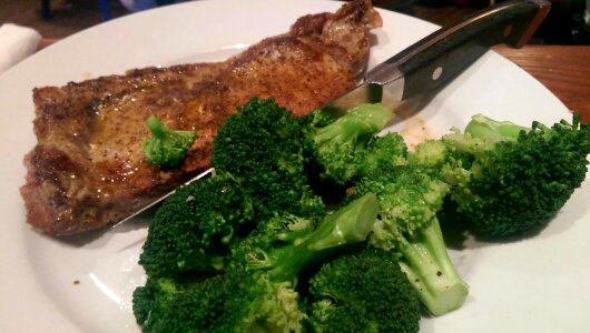 Broccoli kitchen table kitchenware photo