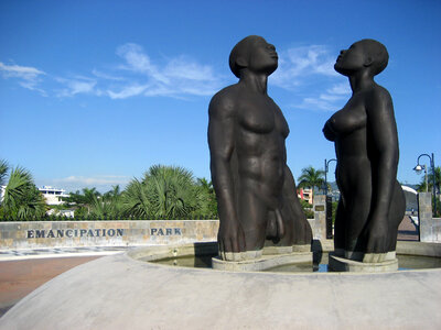 Statues of man and women in Kingston, Jamaica