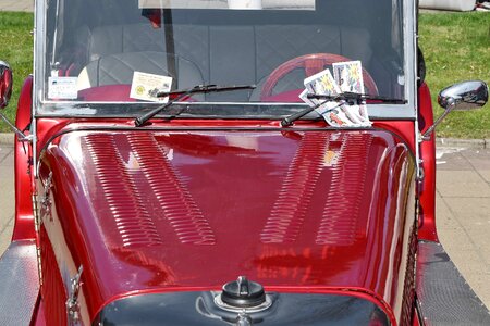 Shining windshield transportation