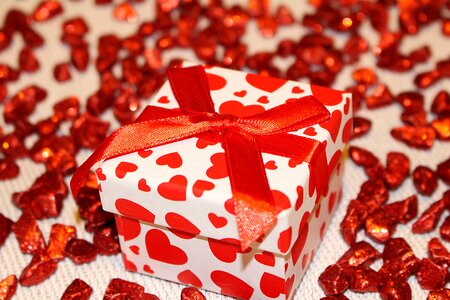 Packaging decoration red
